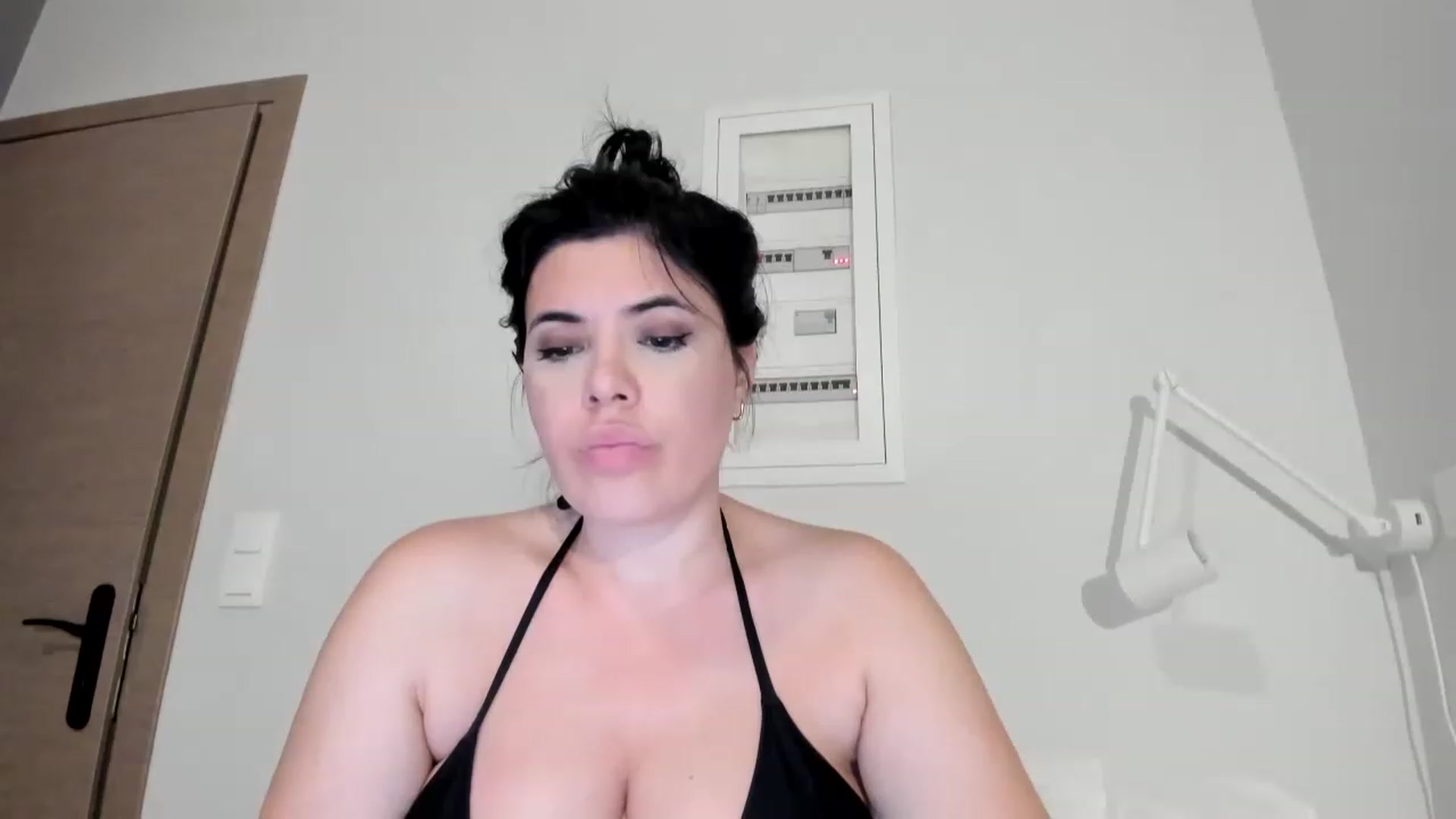 Gallery image thumbnail from Aeena's myfreecams stream on, 07/14/2023, 21:48 image 2 of 20