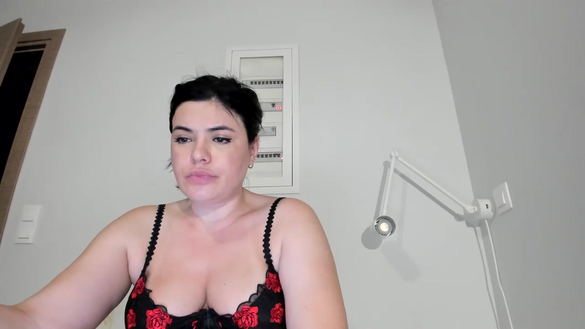 Gallery image thumbnail from Aeena's myfreecams stream on, 07/17/2023, 22:04 image 14 of 20