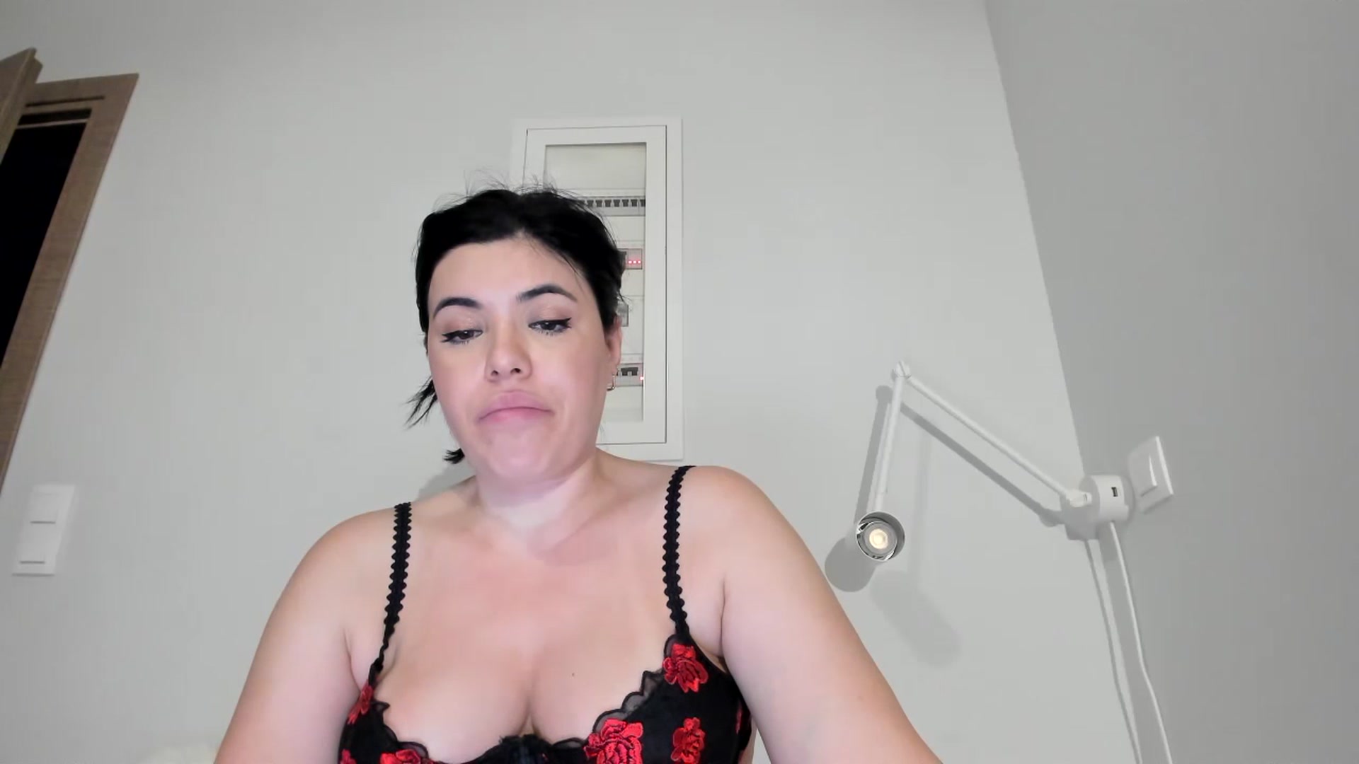 Gallery image thumbnail from Aeena's myfreecams stream on, 07/17/2023, 22:04 image 13 of 20