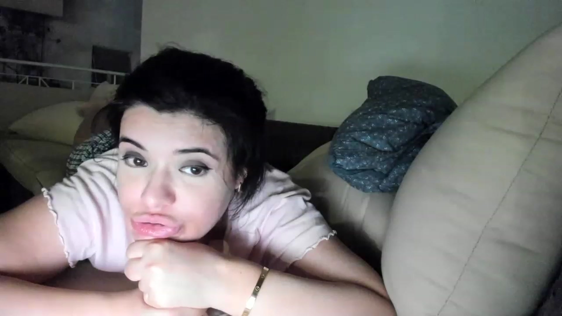 Gallery image thumbnail from Aeena's myfreecams stream on, 07/20/2023, 21:47 image 14 of 20