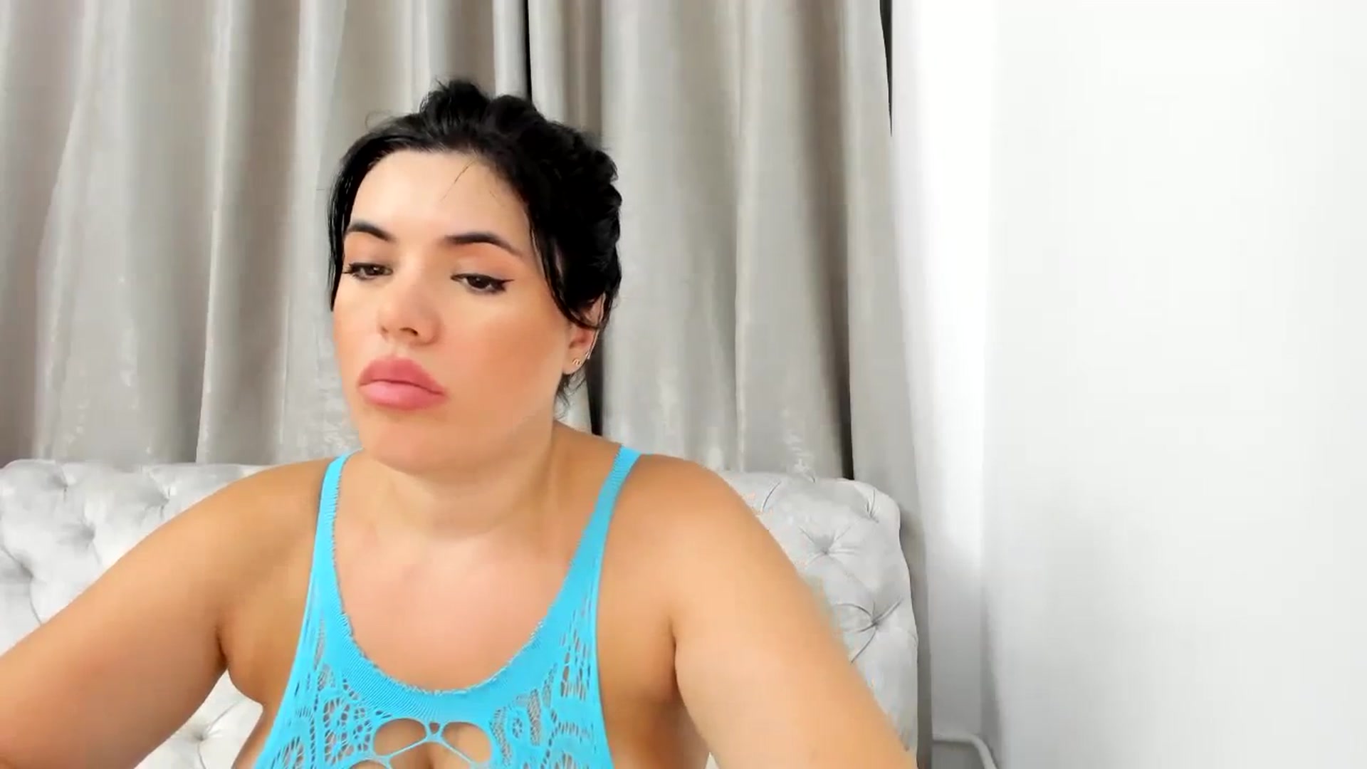 Gallery image thumbnail from Aeena's myfreecams stream on, 08/12/2023, 22:04 image 3 of 20