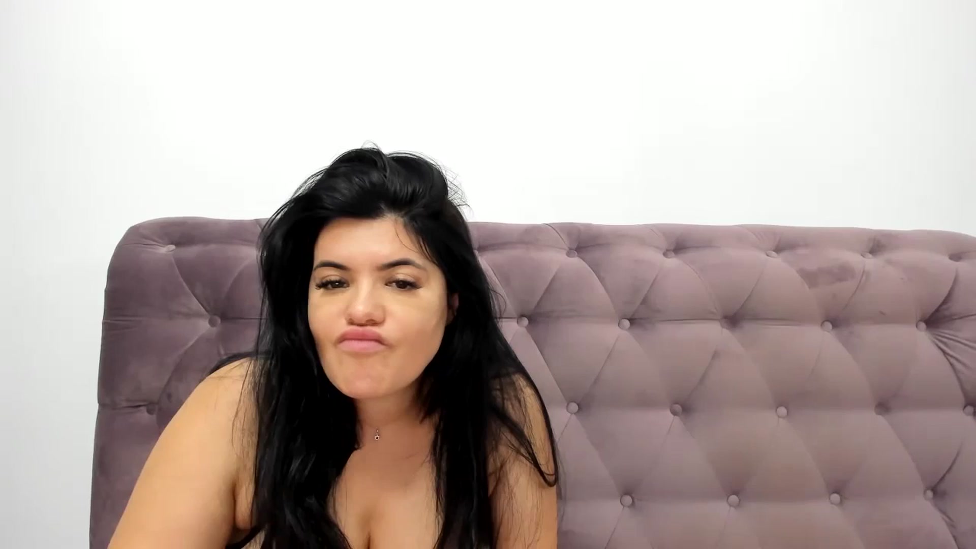 Gallery image thumbnail from Aeena's myfreecams stream on, 09/19/2023, 20:21 image 10 of 20