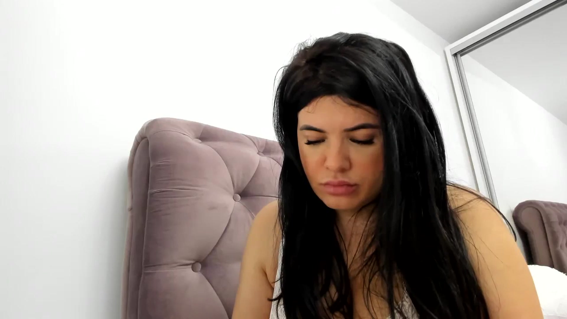 Gallery image thumbnail from Aeena's myfreecams stream on, 09/30/2023, 21:56 image 5 of 20