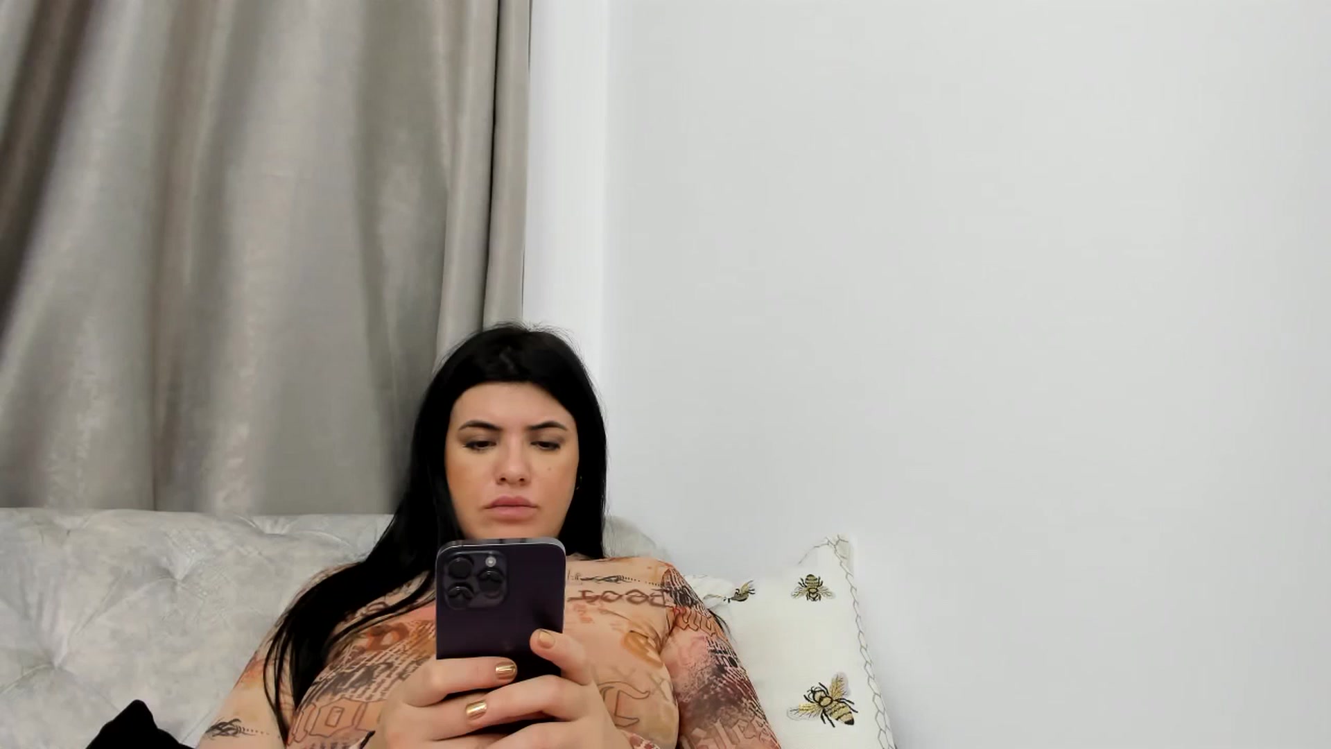 Gallery image thumbnail from Aeena's myfreecams stream on, 10/12/2023, 22:07 image 11 of 20