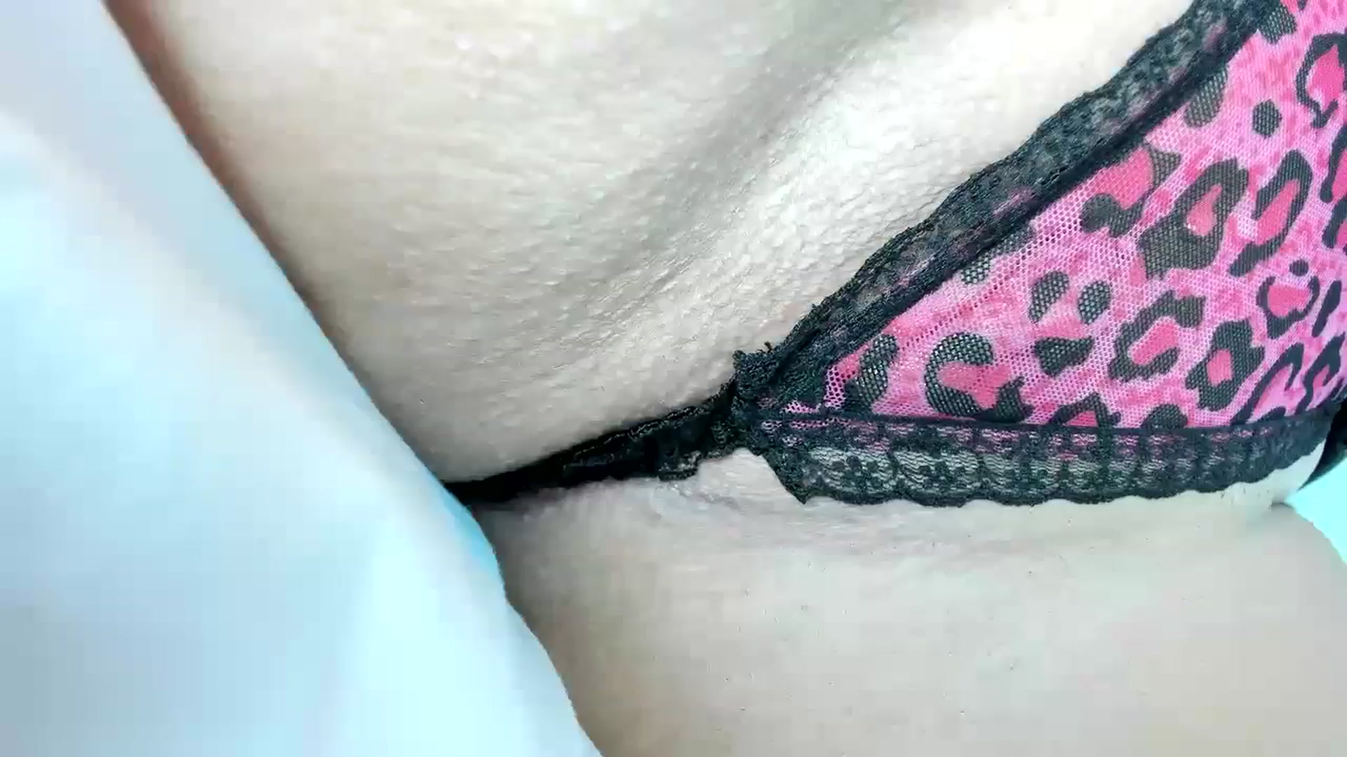 Gallery image thumbnail from Aeena's myfreecams stream on, 10/29/2023, 22:46 image 4 of 20
