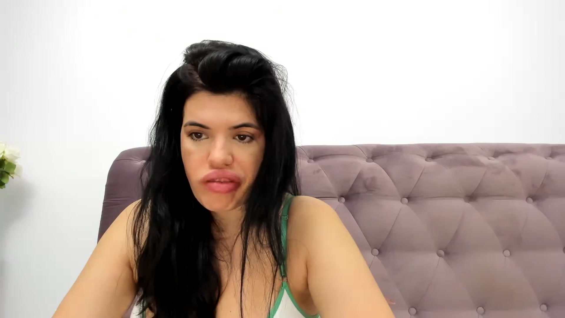 Gallery image thumbnail from Aeena's myfreecams stream on, 11/07/2023, 23:10 image 3 of 20