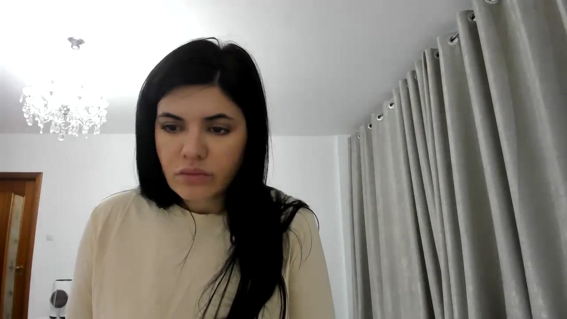 Gallery image thumbnail from Aeena's myfreecams stream on, 12/04/2023, 23:07 image 5 of 20