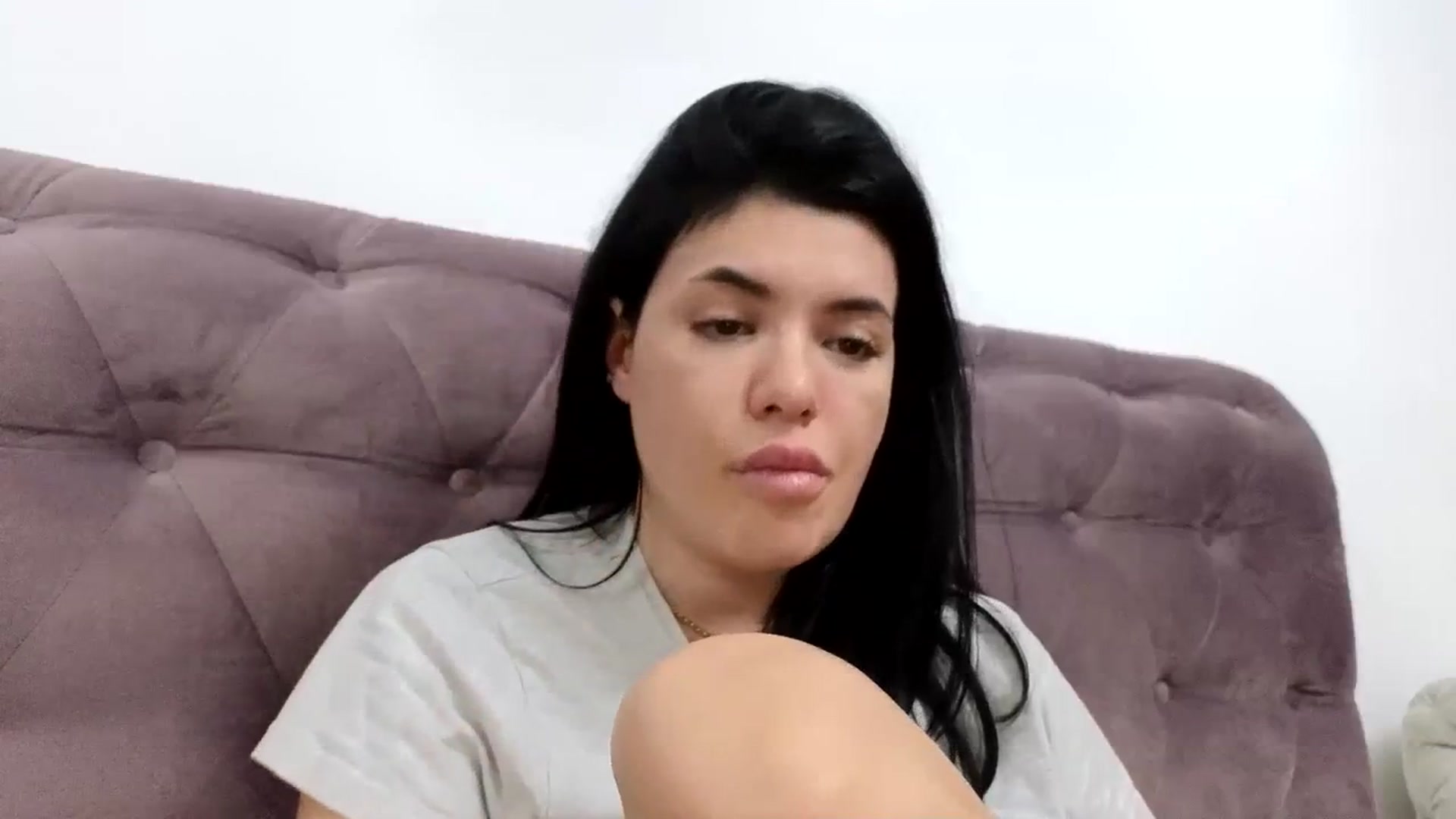 Gallery image thumbnail from Aeena's myfreecams stream on, 04/15/2024, 23:08 image 19 of 20