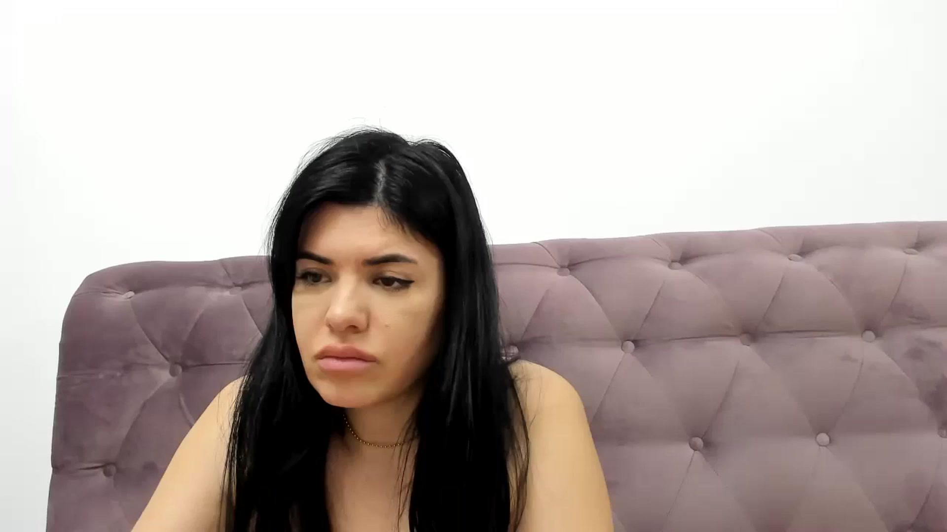 Gallery image thumbnail from Aeena's myfreecams stream on, 05/21/2024, 22:03 image 1 of 20
