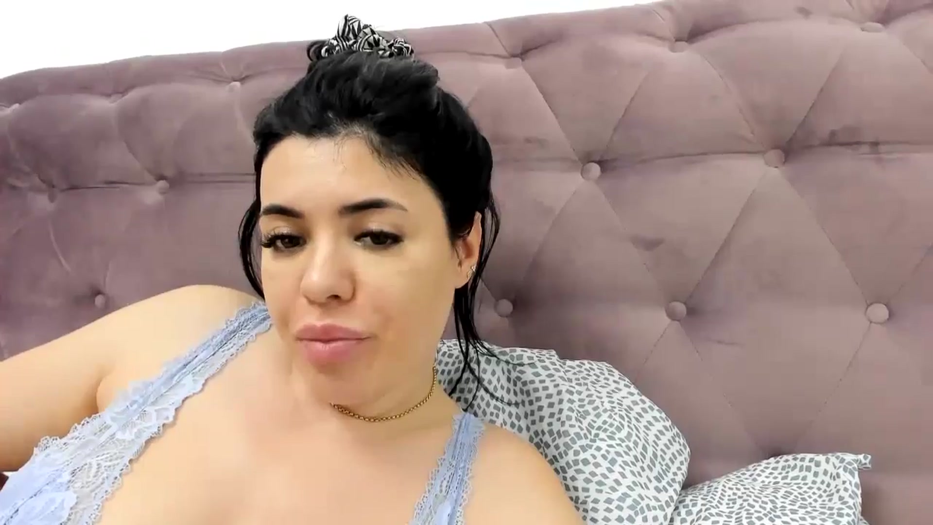 Gallery image thumbnail from Aeena's myfreecams stream on, 06/13/2024, 23:07 image 13 of 20