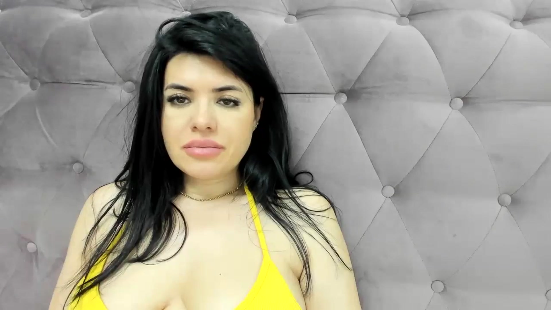 Gallery image thumbnail from Aeena's myfreecams stream on, 06/15/2024, 23:06 image 5 of 20