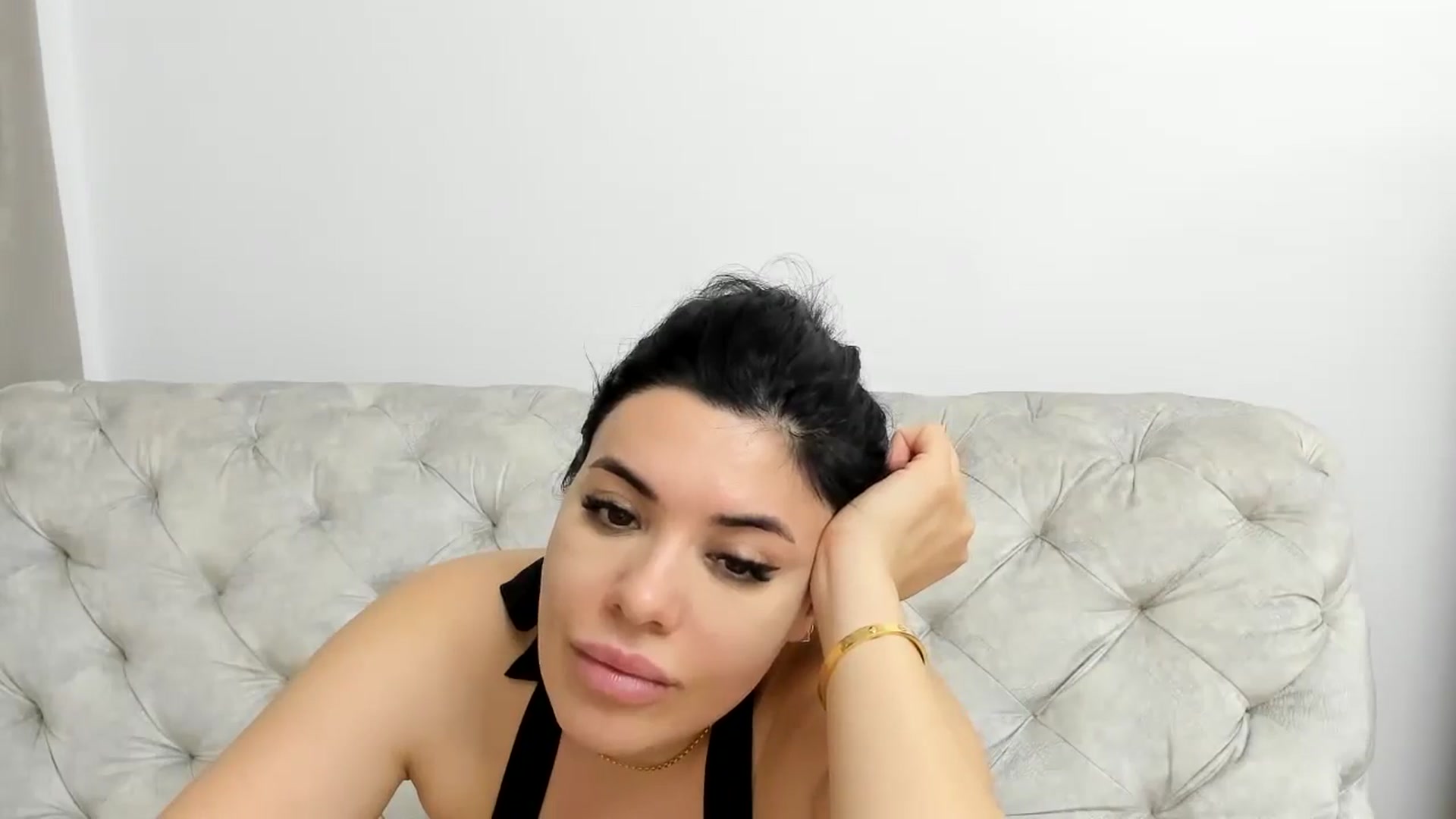 Gallery image thumbnail from Aeena's myfreecams stream on, 06/24/2024, 23:04 image 11 of 20