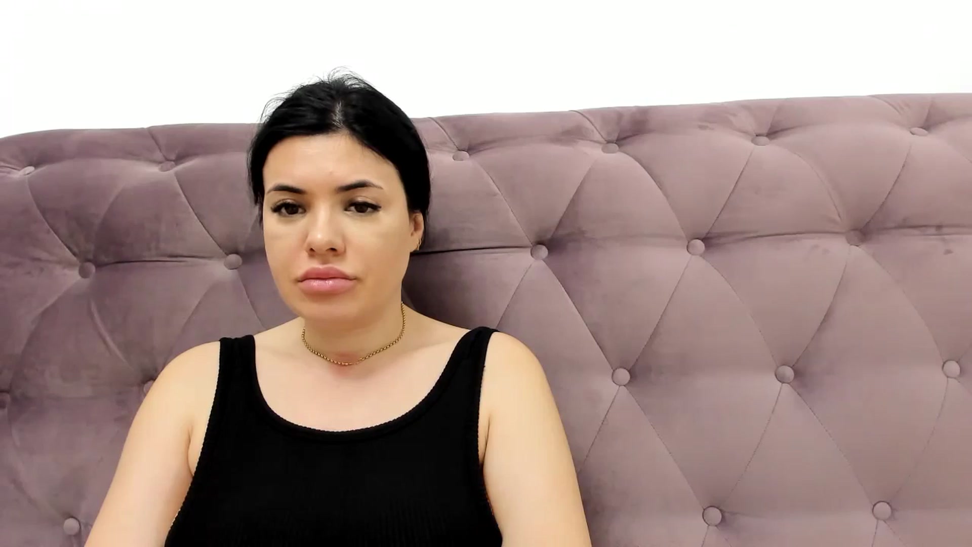Gallery image thumbnail from Aeena's myfreecams stream on, 06/28/2024, 23:05 image 7 of 20
