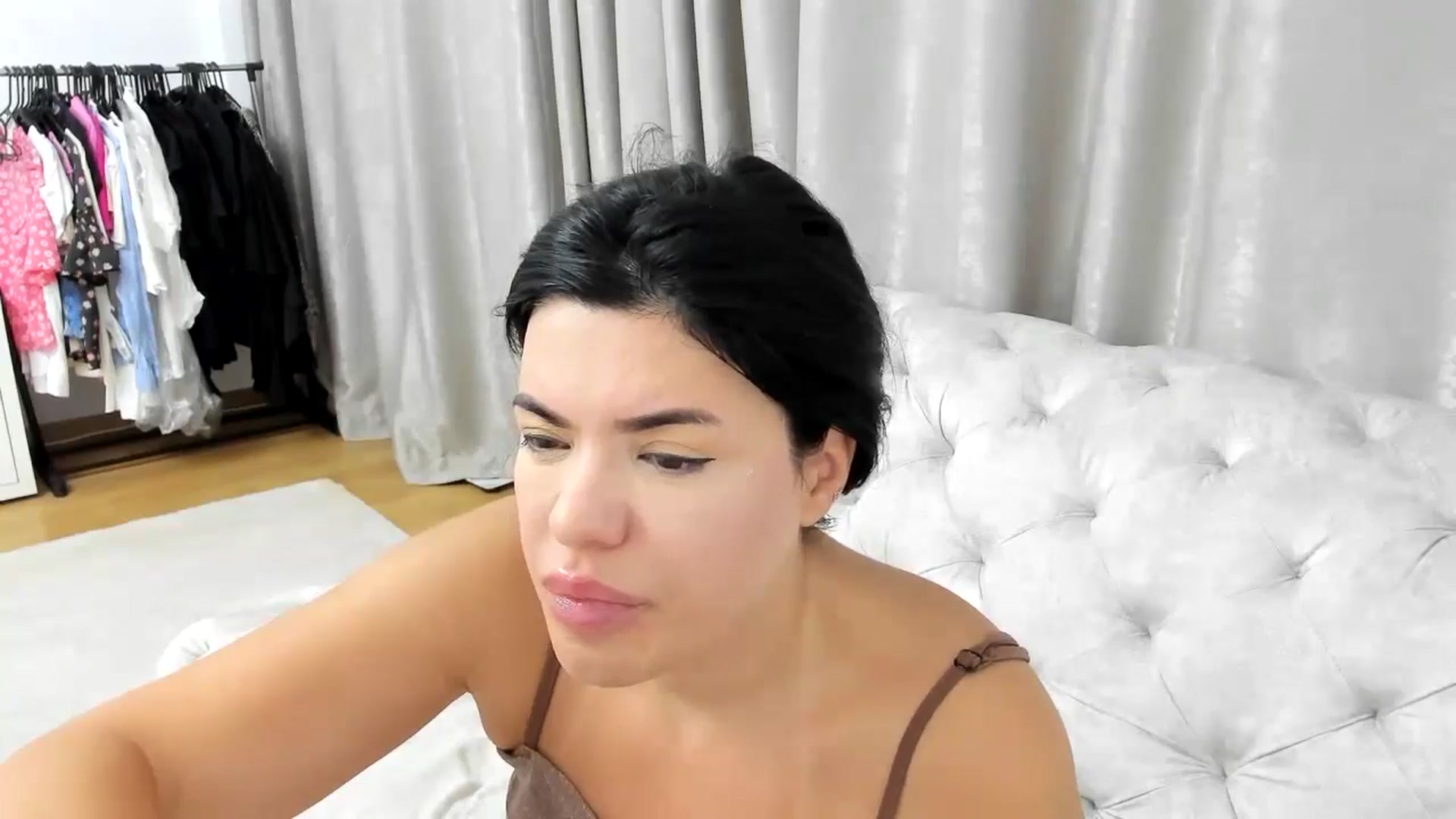 Gallery image thumbnail from Aeena's myfreecams stream on, 09/09/2024, 23:05 image 16 of 20