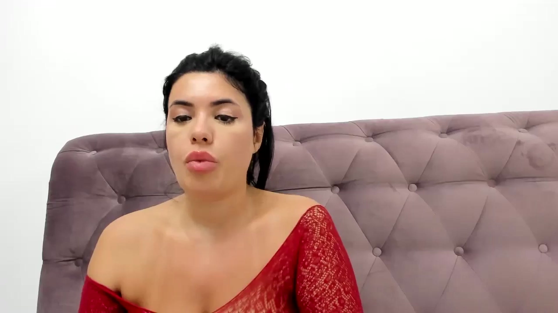 Gallery image thumbnail from Aeena's myfreecams stream on, 09/25/2024, 22:38 image 3 of 20