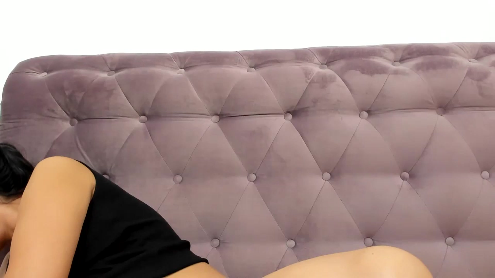 Gallery image thumbnail from Aeena's myfreecams stream on, 09/29/2024, 23:05 image 17 of 20