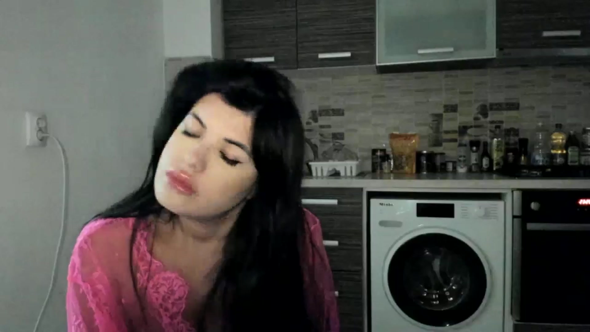 Gallery image thumbnail from Aeena's myfreecams stream on, 11/13/2024, 23:03 image 5 of 20