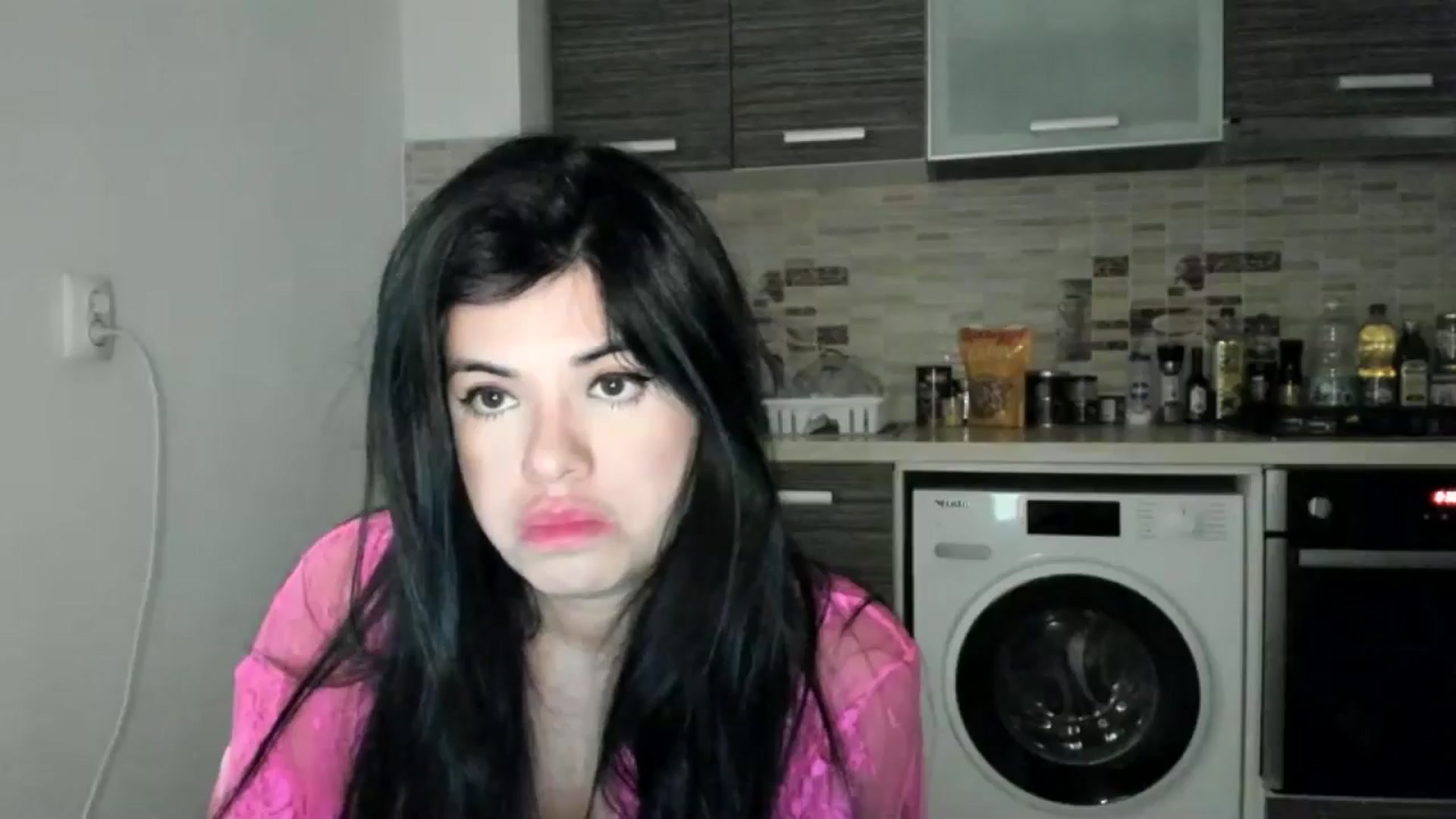 Gallery image thumbnail from Aeena's myfreecams stream on, 11/13/2024, 23:03 image 16 of 20