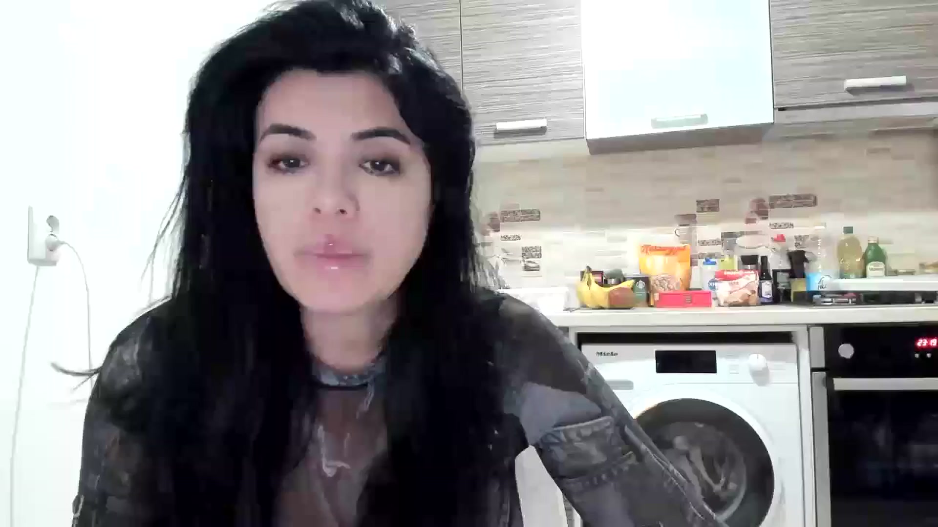 Gallery image thumbnail from Aeena's myfreecams stream on, 12/02/2024, 21:41 image 11 of 20