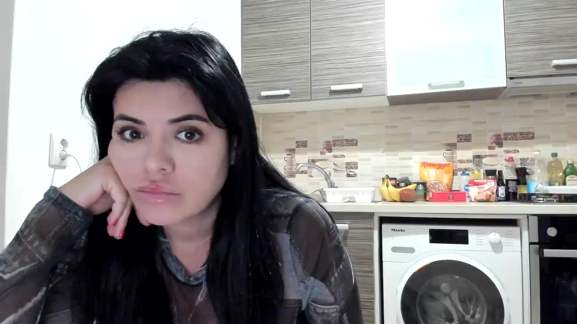 Gallery image thumbnail from Aeena's myfreecams stream on, 12/02/2024, 23:02 image 6 of 20