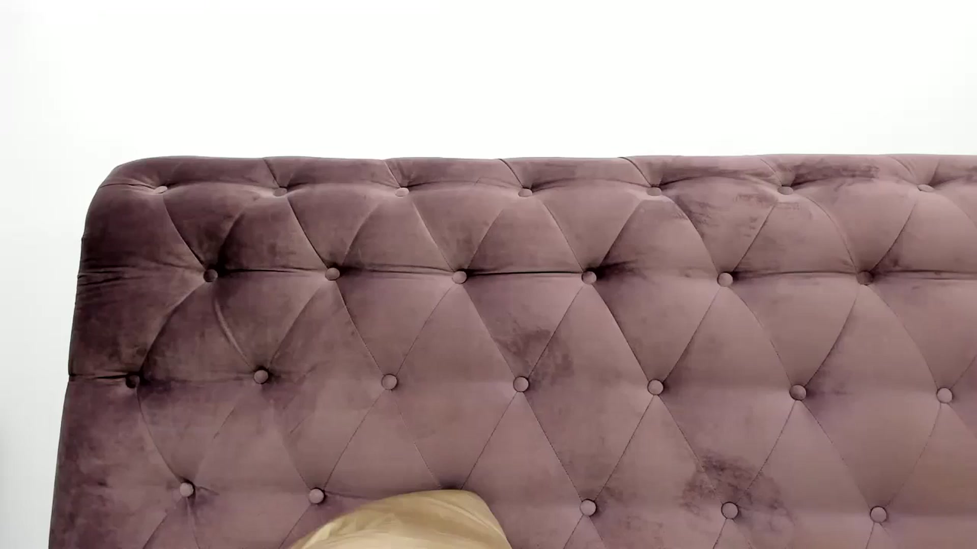 Gallery image thumbnail from Aeena's myfreecams stream on, 12/03/2024, 23:08 image 5 of 20