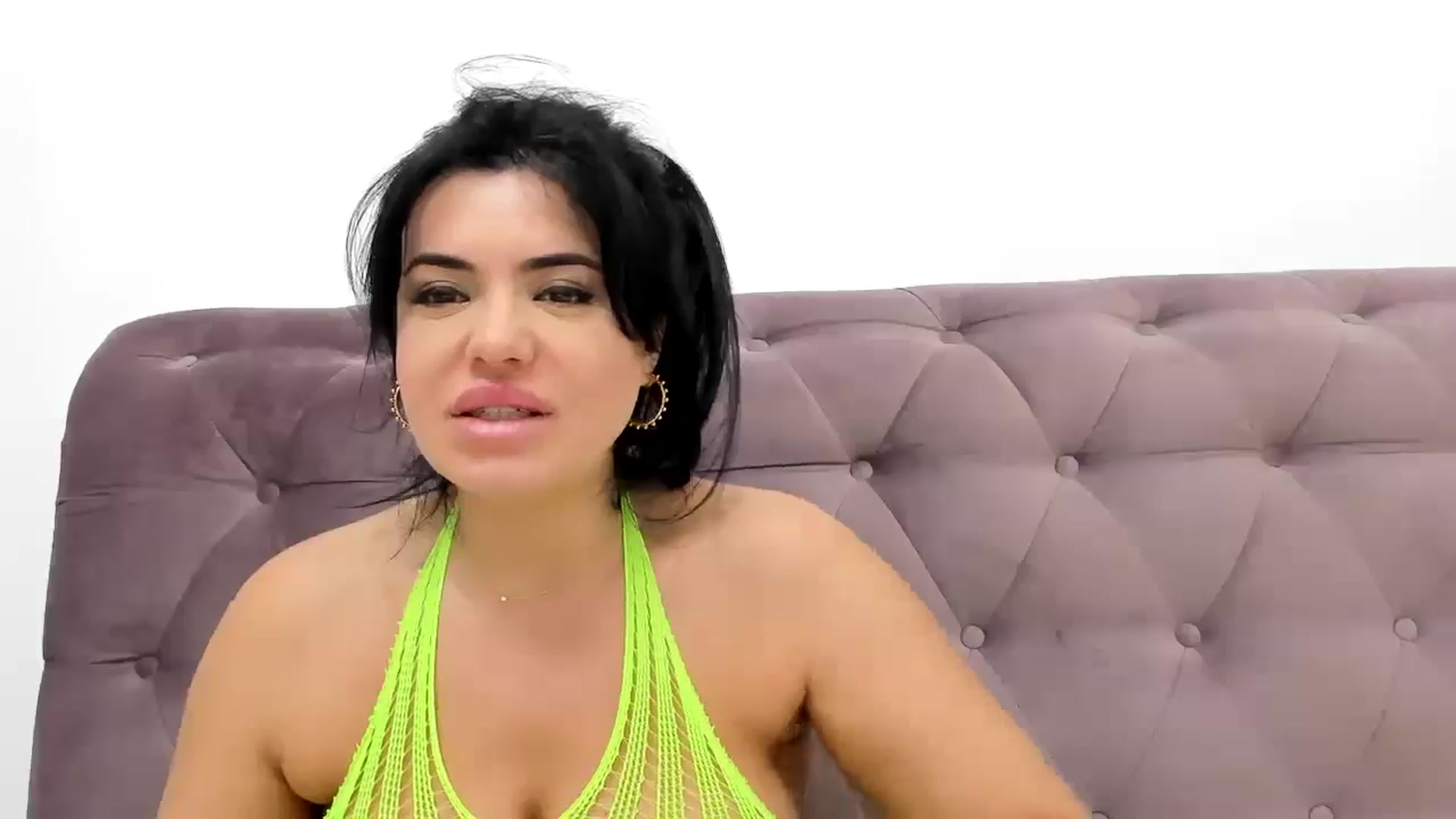 Gallery image thumbnail from Aeena's myfreecams stream on, 02/10/2025, 23:04 image 8 of 20