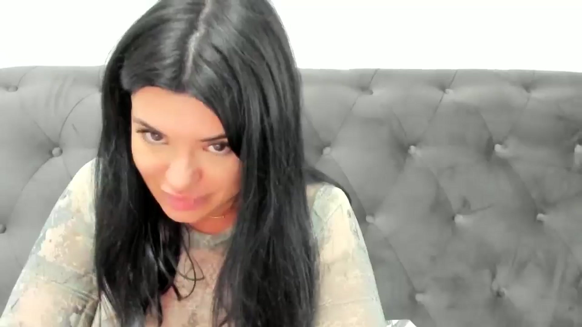 Gallery image thumbnail from Aeena's myfreecams stream on, 03/25/2025, 23:01 image 11 of 20