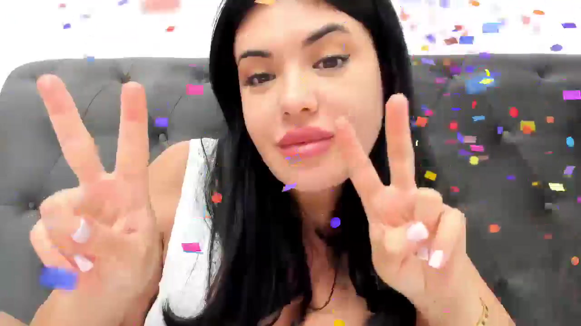 Gallery image thumbnail from Aeena's myfreecams stream on, 03/29/2025, 23:06 image 19 of 20