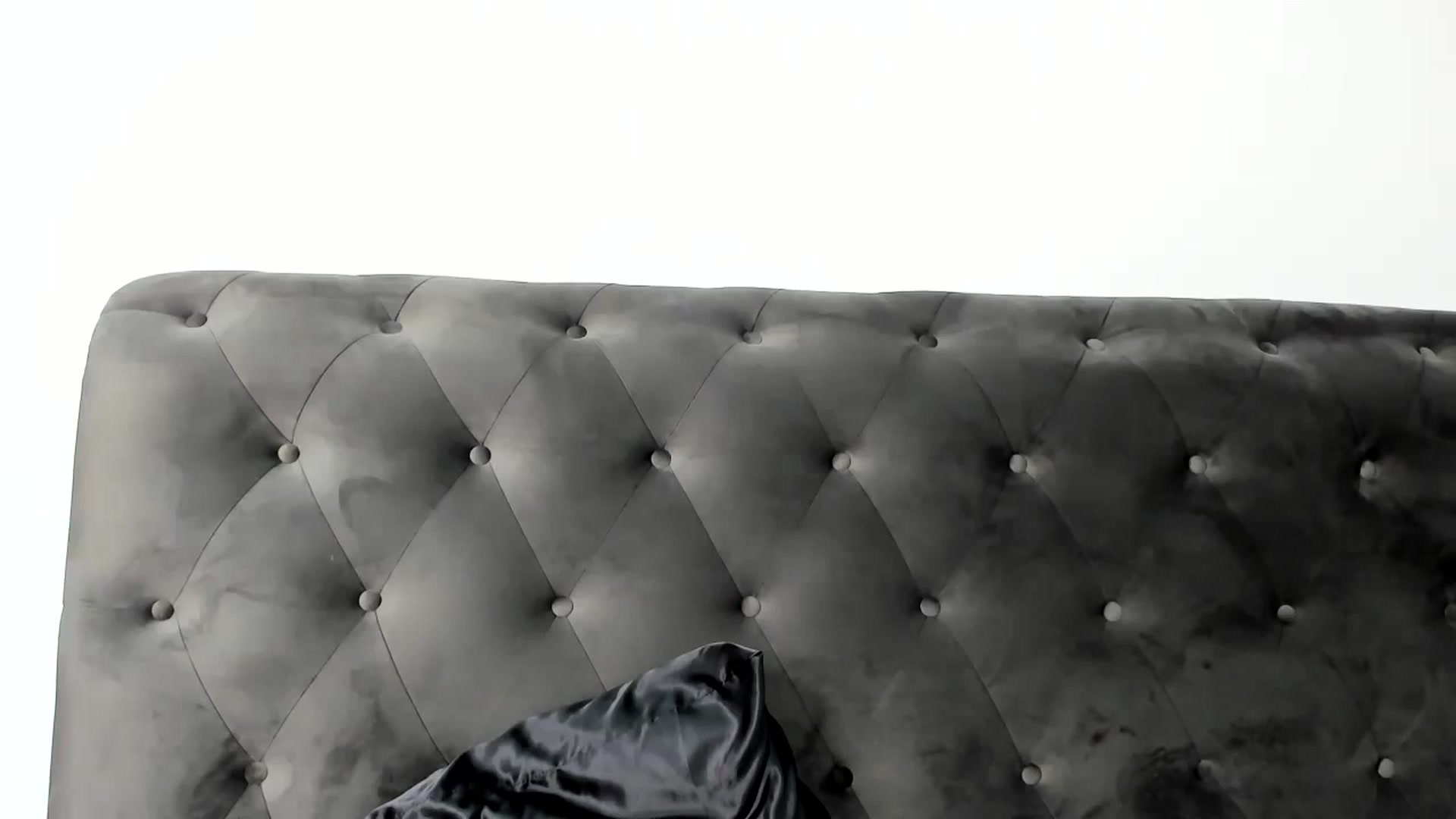 Gallery image thumbnail from Aeena's myfreecams stream on, 04/22/2025, 22:04 image 1 of 20