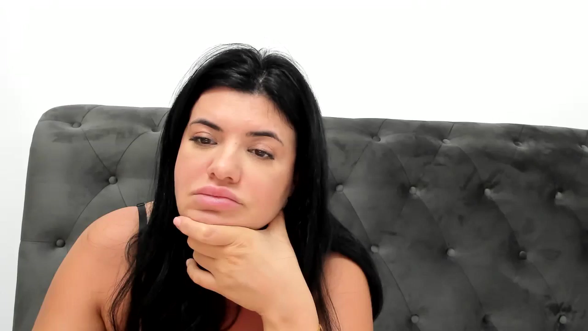 Gallery image thumbnail from Aeena's myfreecams stream on, 05/07/2025, 22:04 image 2 of 20