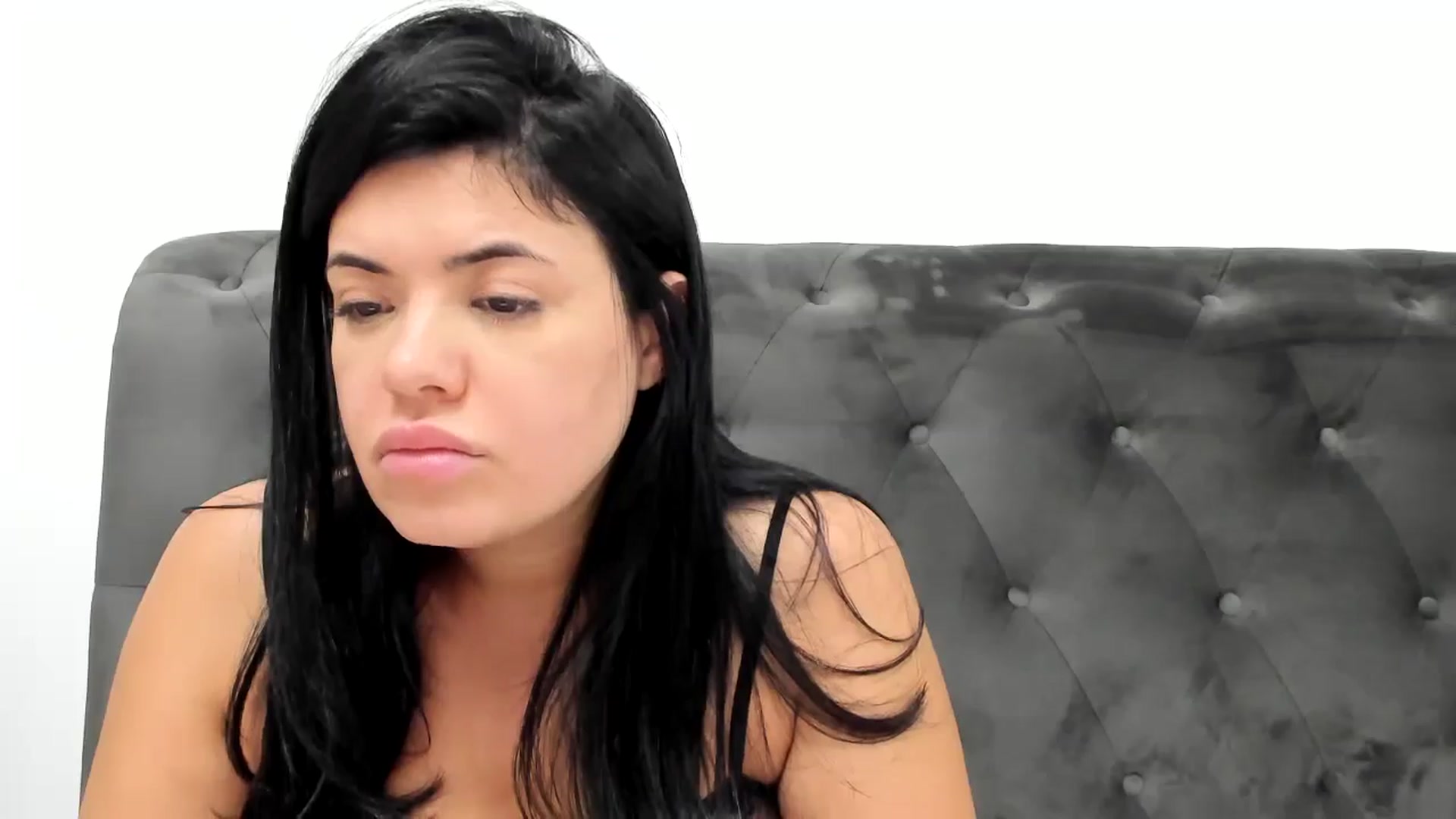Gallery image thumbnail from Aeena's myfreecams stream on, 05/18/2025, 22:06 image 11 of 20