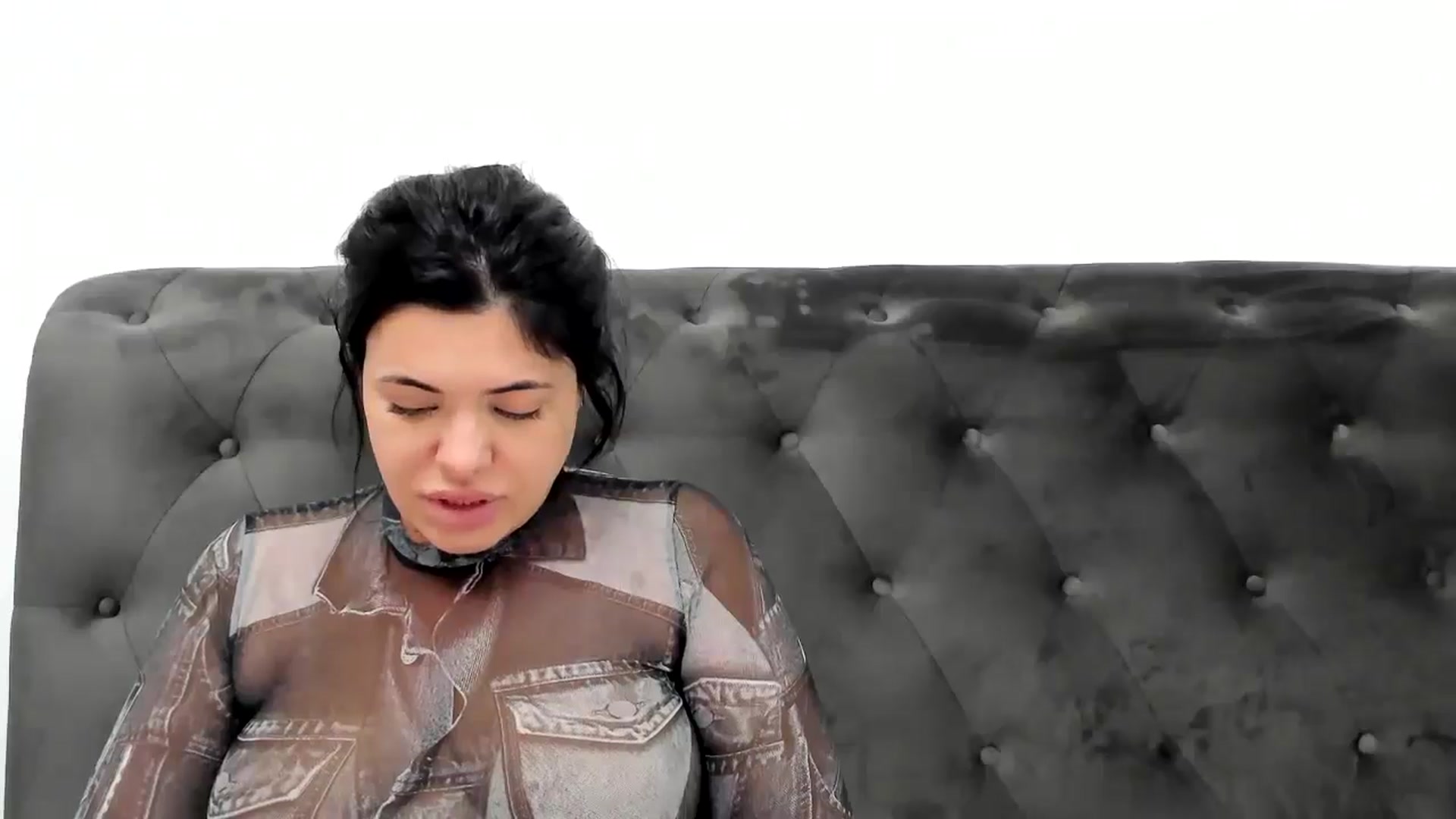 Gallery image thumbnail from Aeena's myfreecams stream on, 05/19/2025, 22:06 image 4 of 20