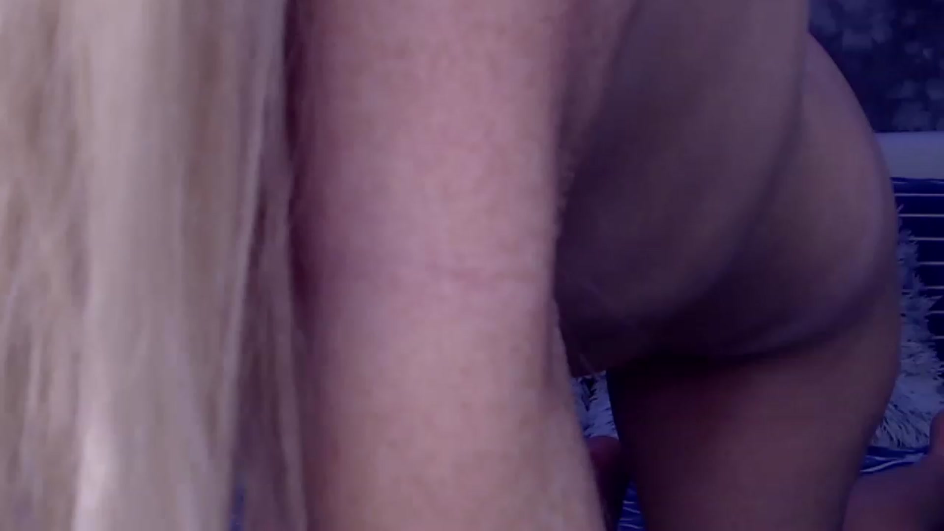 Gallery image thumbnail from Aelarie's myfreecams stream on, 11/21/2022, 15:45 image 1 of 20