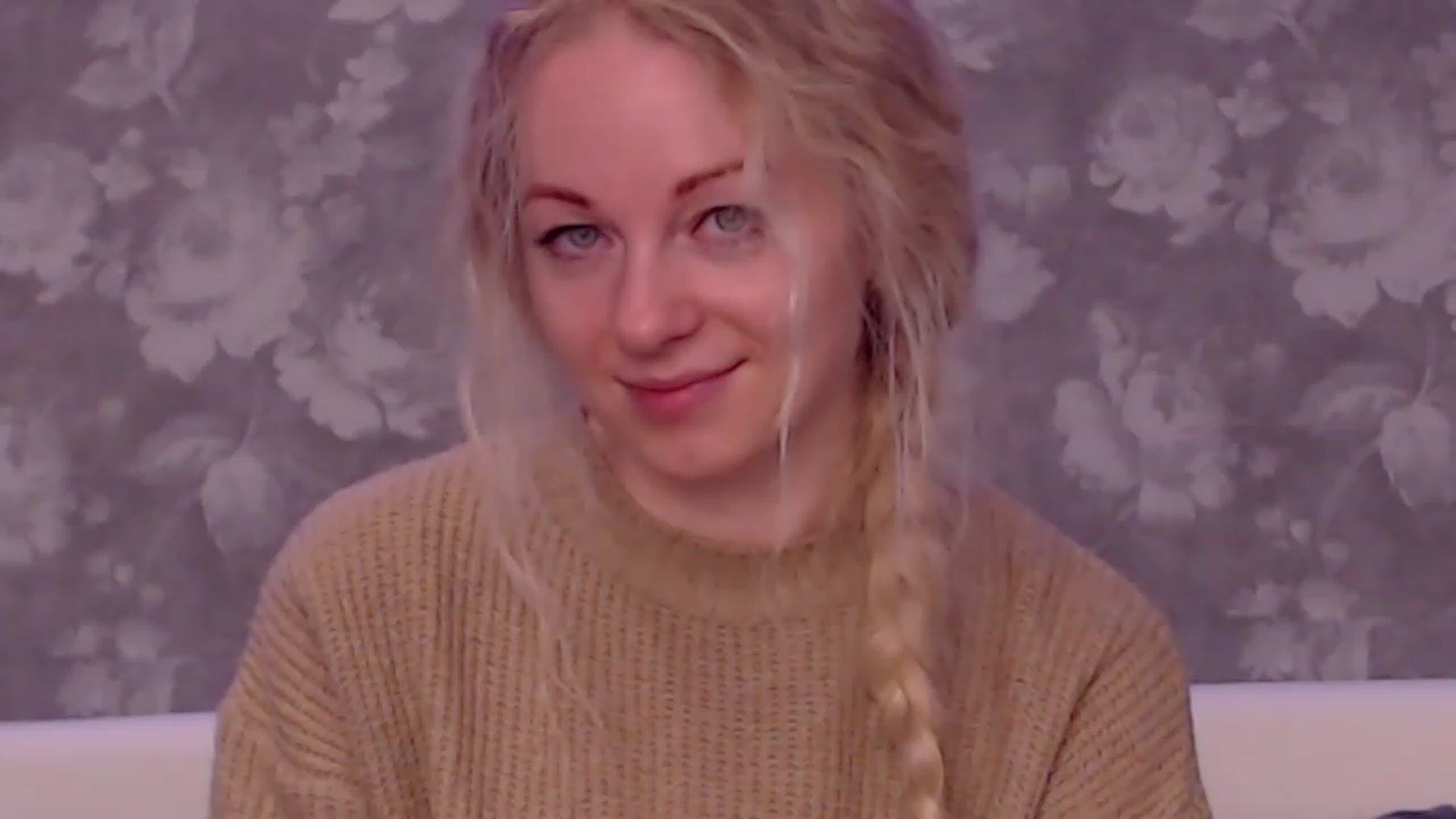 Gallery image thumbnail from Aelarie's myfreecams stream on, 11/27/2022, 10:23 image 20 of 20