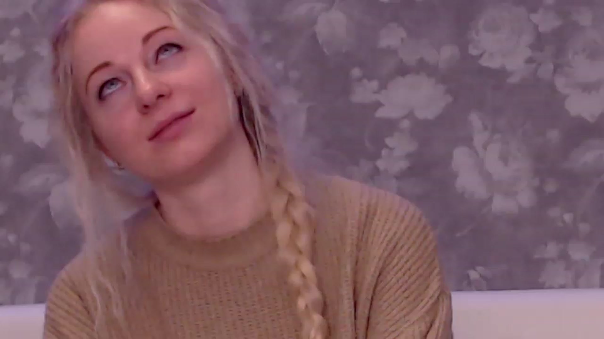 Gallery image thumbnail from Aelarie's myfreecams stream on, 11/27/2022, 11:16 image 6 of 20