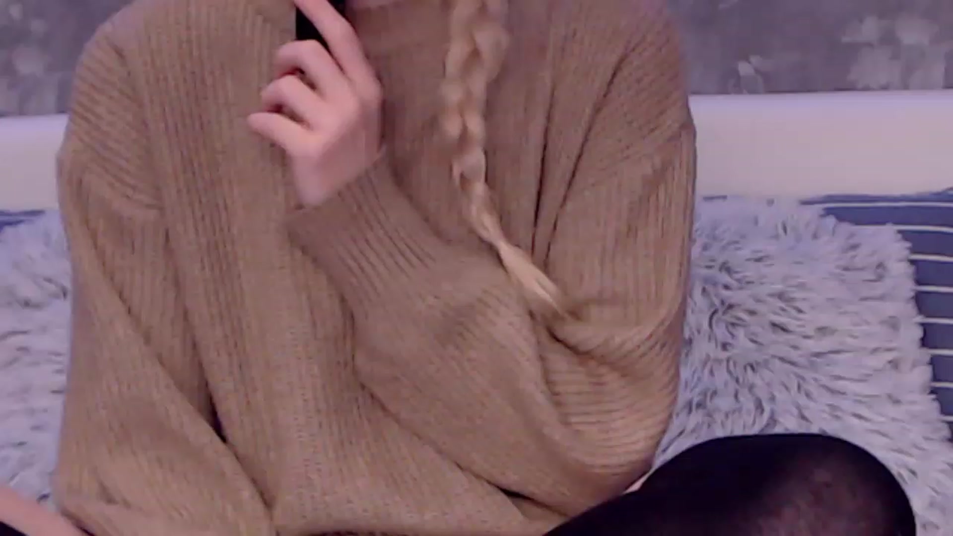 Gallery image thumbnail from Aelarie's myfreecams stream on, 11/27/2022, 11:16 image 12 of 20
