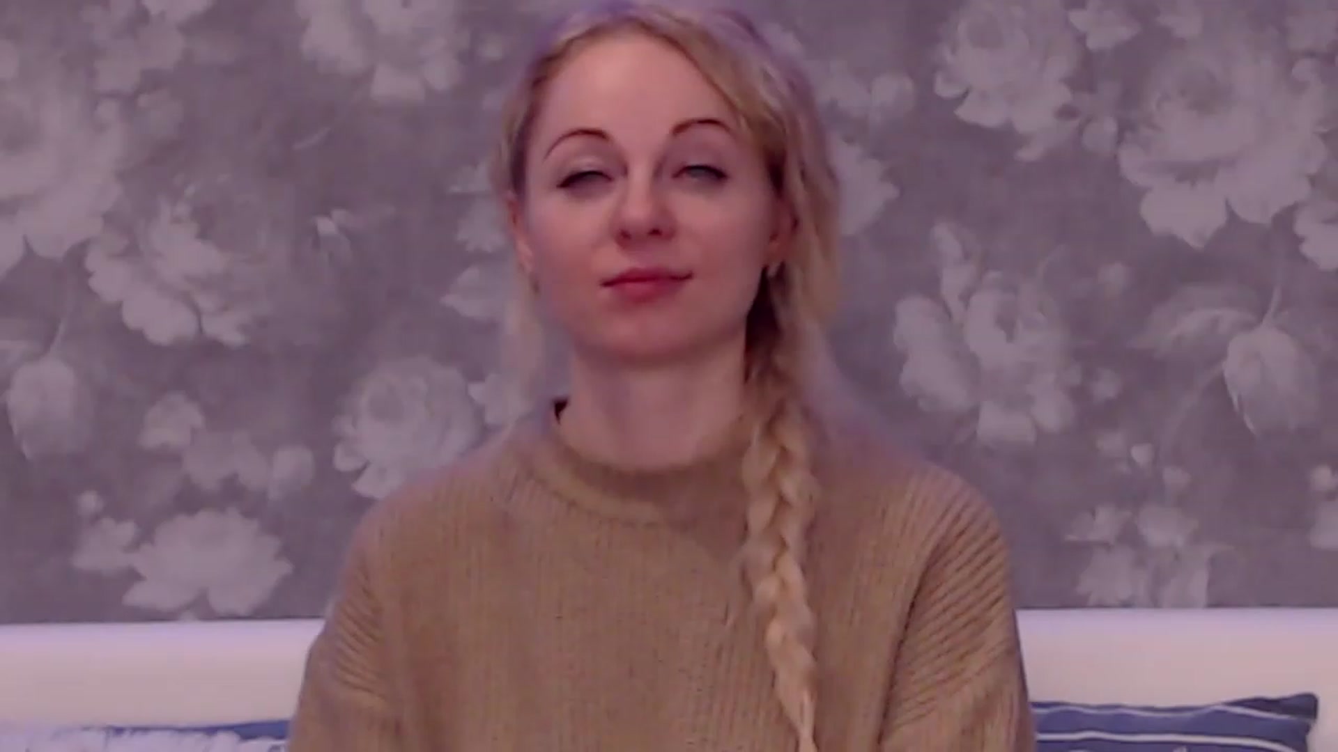 Gallery image thumbnail from Aelarie's myfreecams stream on, 11/27/2022, 15:12 image 10 of 20