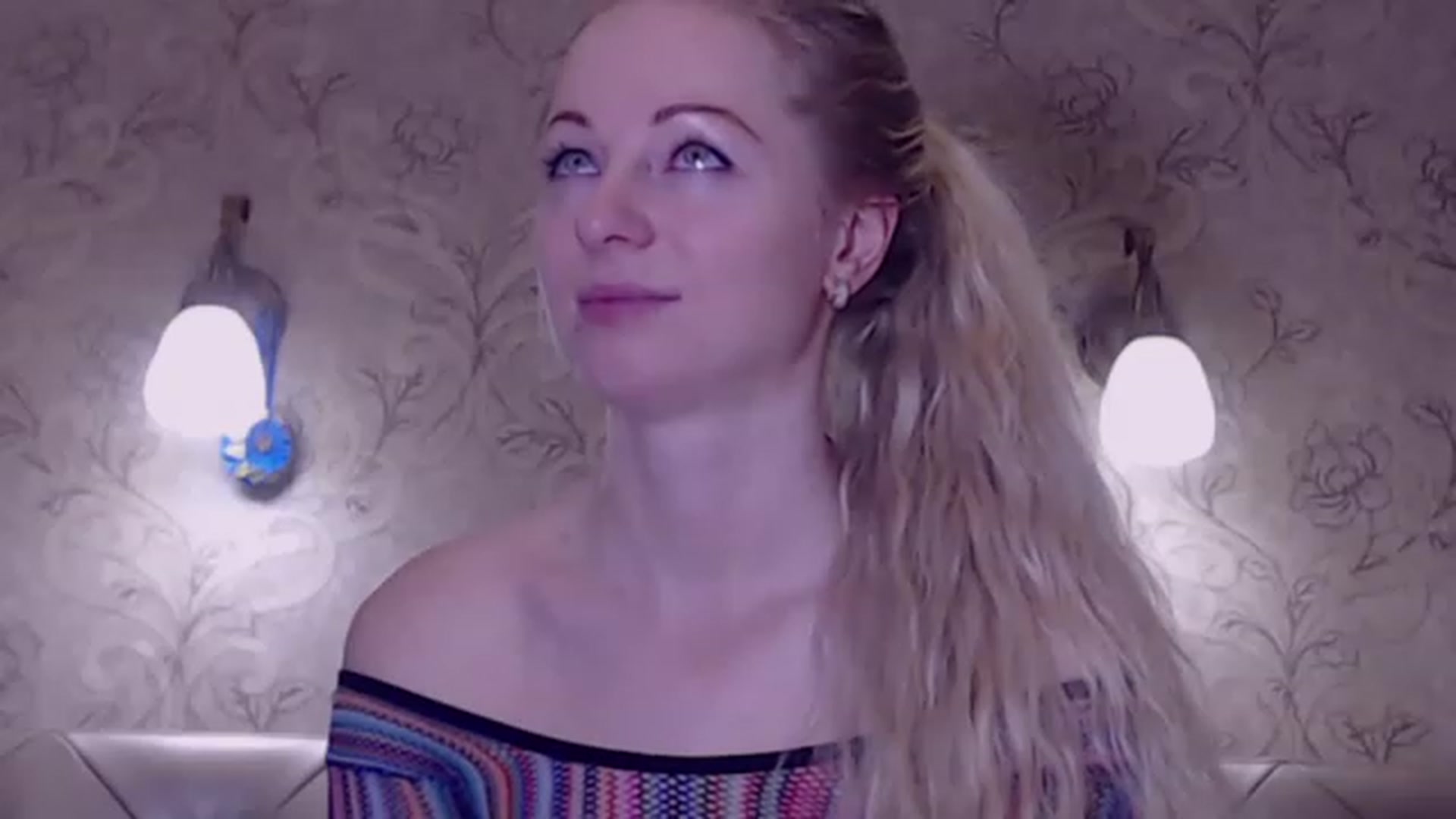Gallery image thumbnail from Aelarie's myfreecams stream on, 11/29/2022, 14:32 image 8 of 20