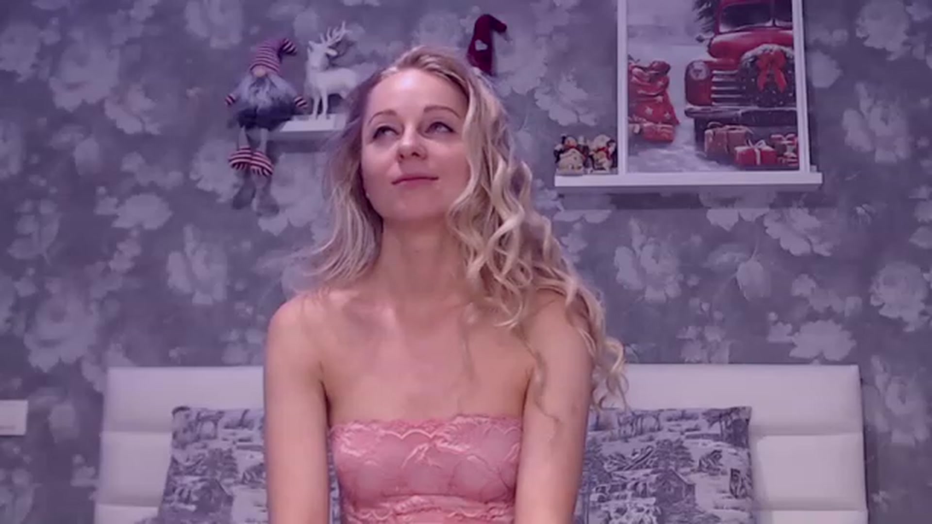 Gallery image thumbnail from Aelarie's myfreecams stream on, 02/05/2023, 12:42 image 12 of 20