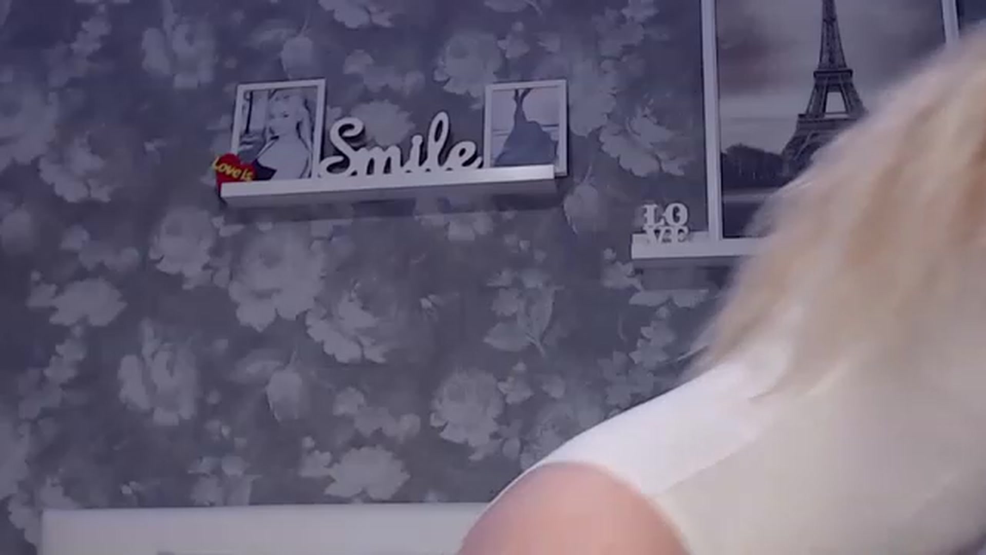 Gallery image thumbnail from Aelarie's myfreecams stream on, 05/09/2023, 13:32 image 7 of 20