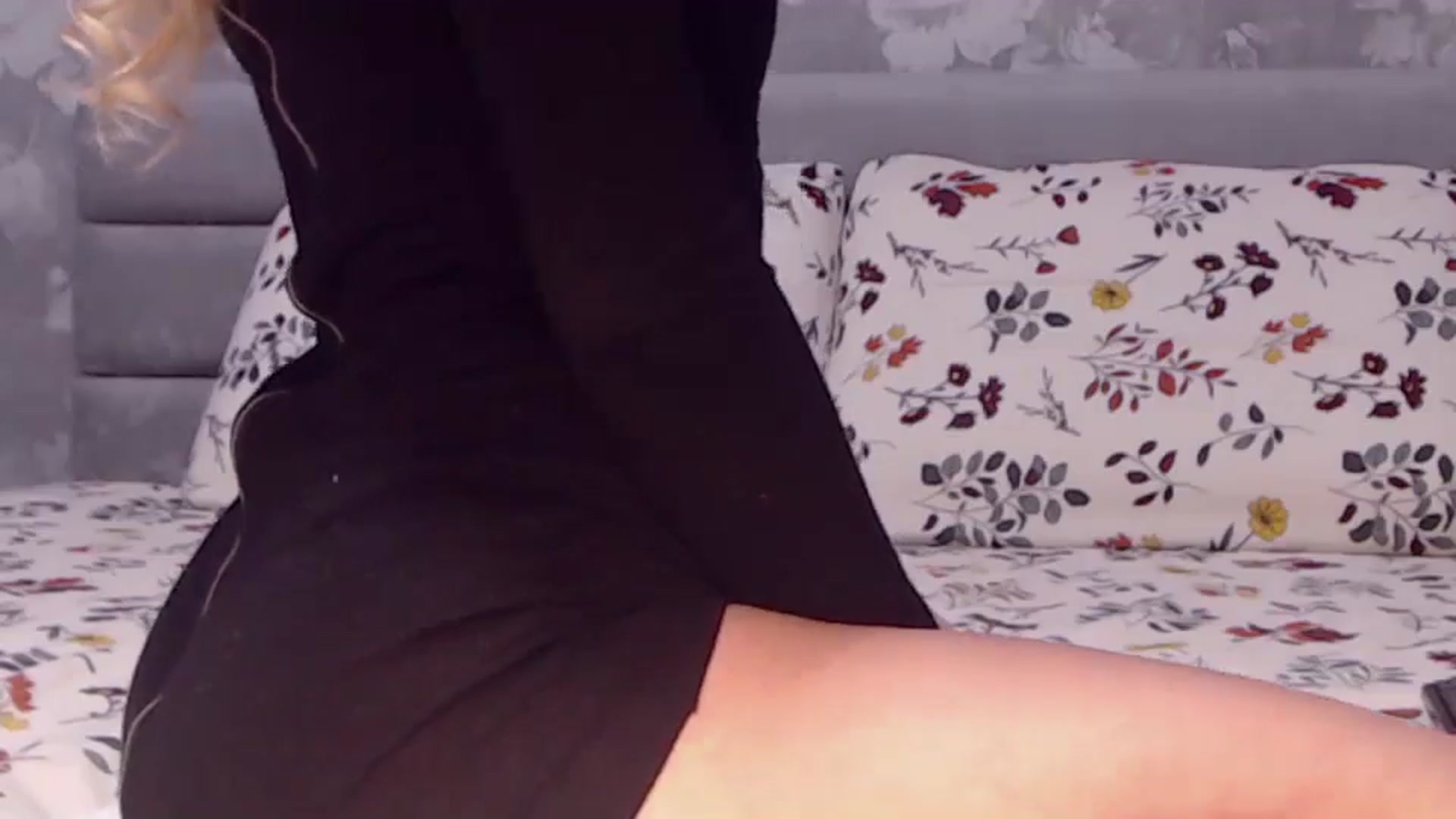 Gallery image thumbnail from Aelarie's myfreecams stream on, 11/15/2024, 15:47 image 9 of 20
