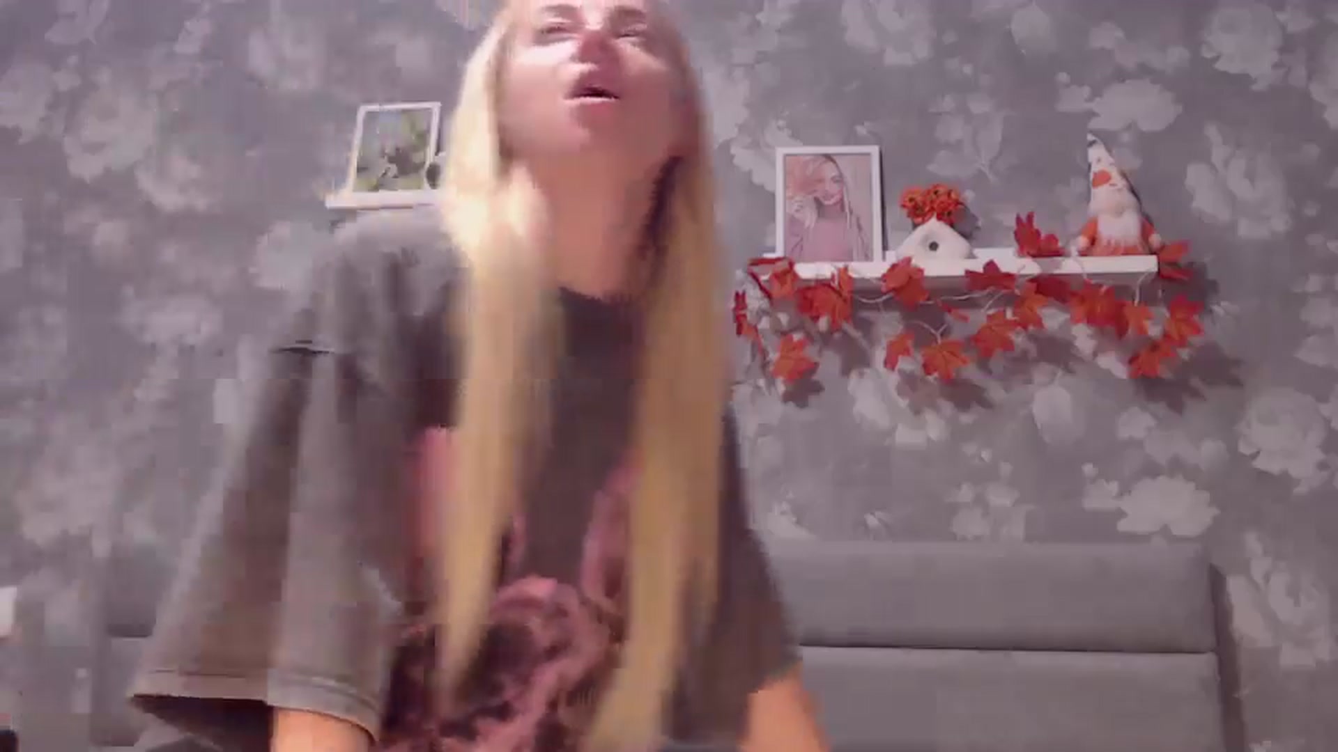Gallery image thumbnail from Aelarie's myfreecams stream on, 11/25/2024, 16:13 image 3 of 20