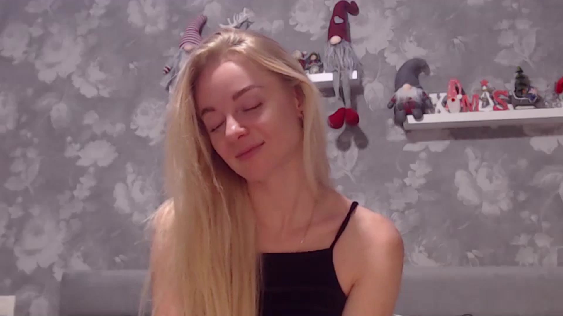 Gallery image thumbnail from Aelarie's myfreecams stream on, 12/01/2024, 14:28 image 15 of 20