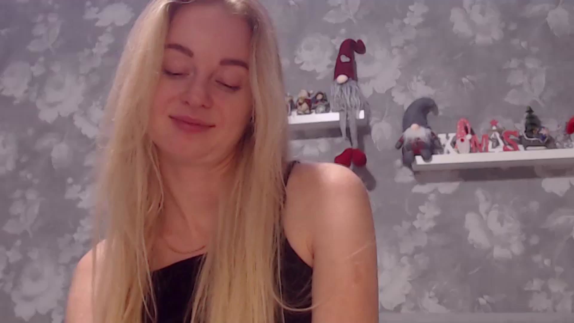 Gallery image thumbnail from Aelarie's myfreecams stream on, 12/01/2024, 14:28 image 6 of 20
