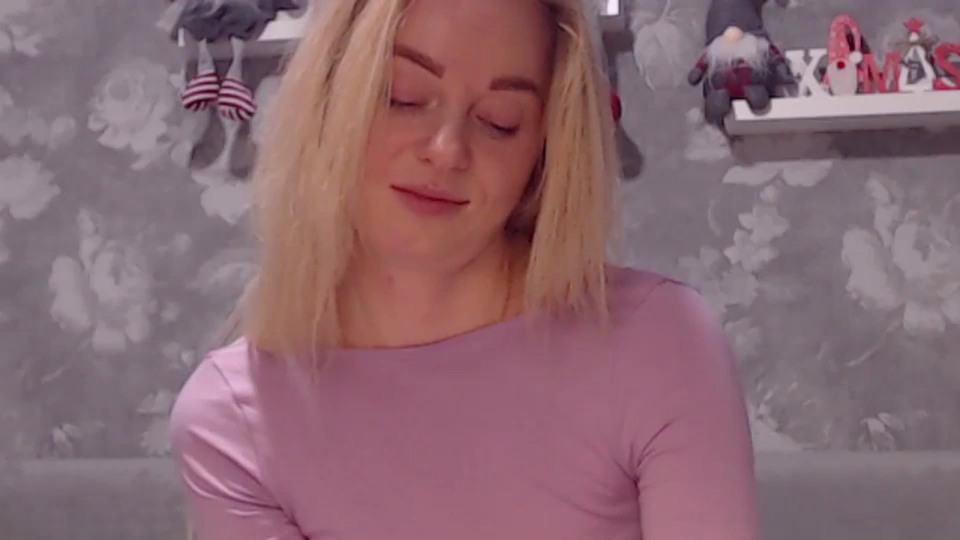 Gallery image thumbnail from Aelarie's myfreecams stream on, 12/06/2024, 15:26 image 12 of 20