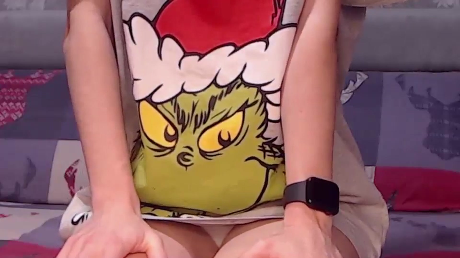 Gallery image thumbnail from Aelarie's myfreecams stream on, 12/10/2024, 15:40 image 4 of 20