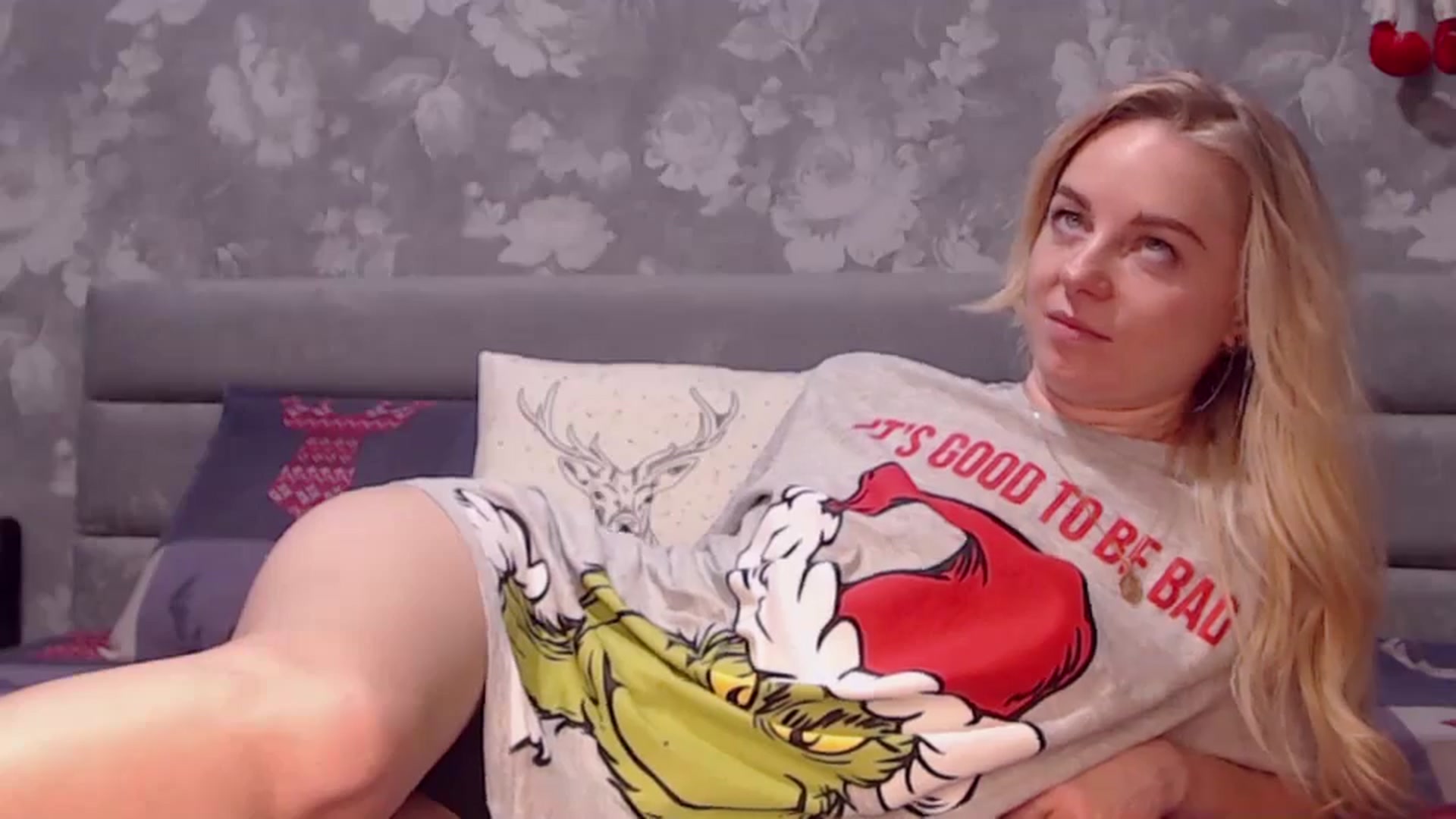 Gallery image thumbnail from Aelarie's myfreecams stream on, 12/10/2024, 17:17 image 9 of 20
