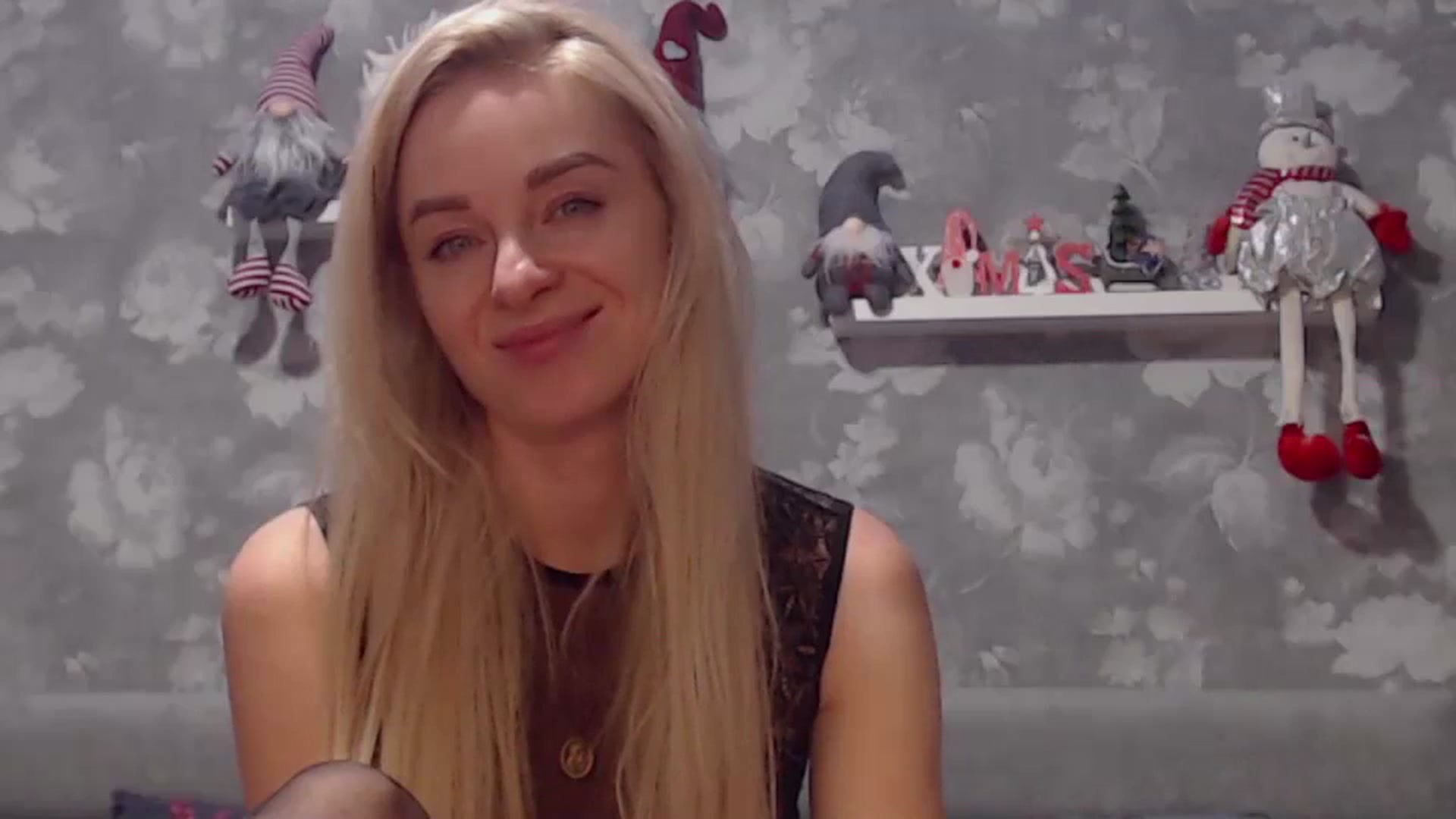 Gallery image thumbnail from Aelarie's myfreecams stream on, 12/18/2024, 13:13 image 6 of 20