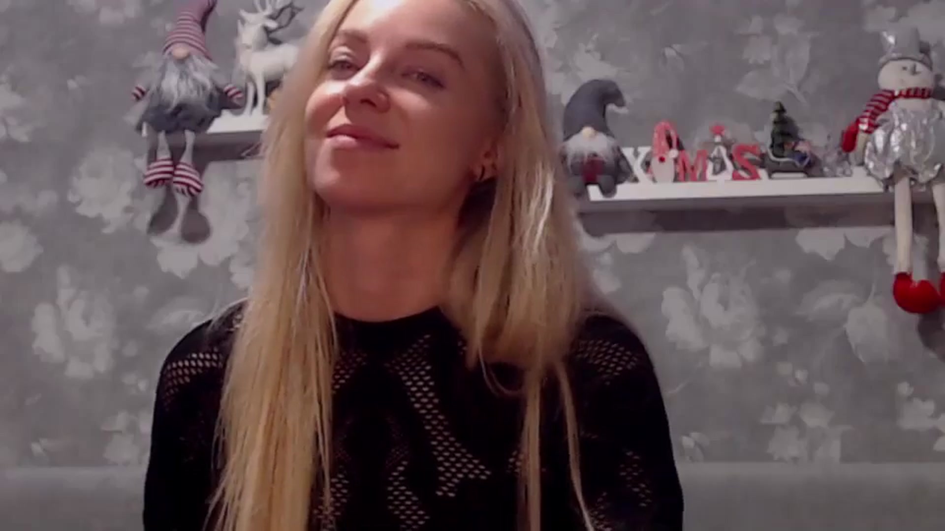 Gallery image thumbnail from Aelarie's myfreecams stream on, 12/24/2024, 15:52 image 18 of 20