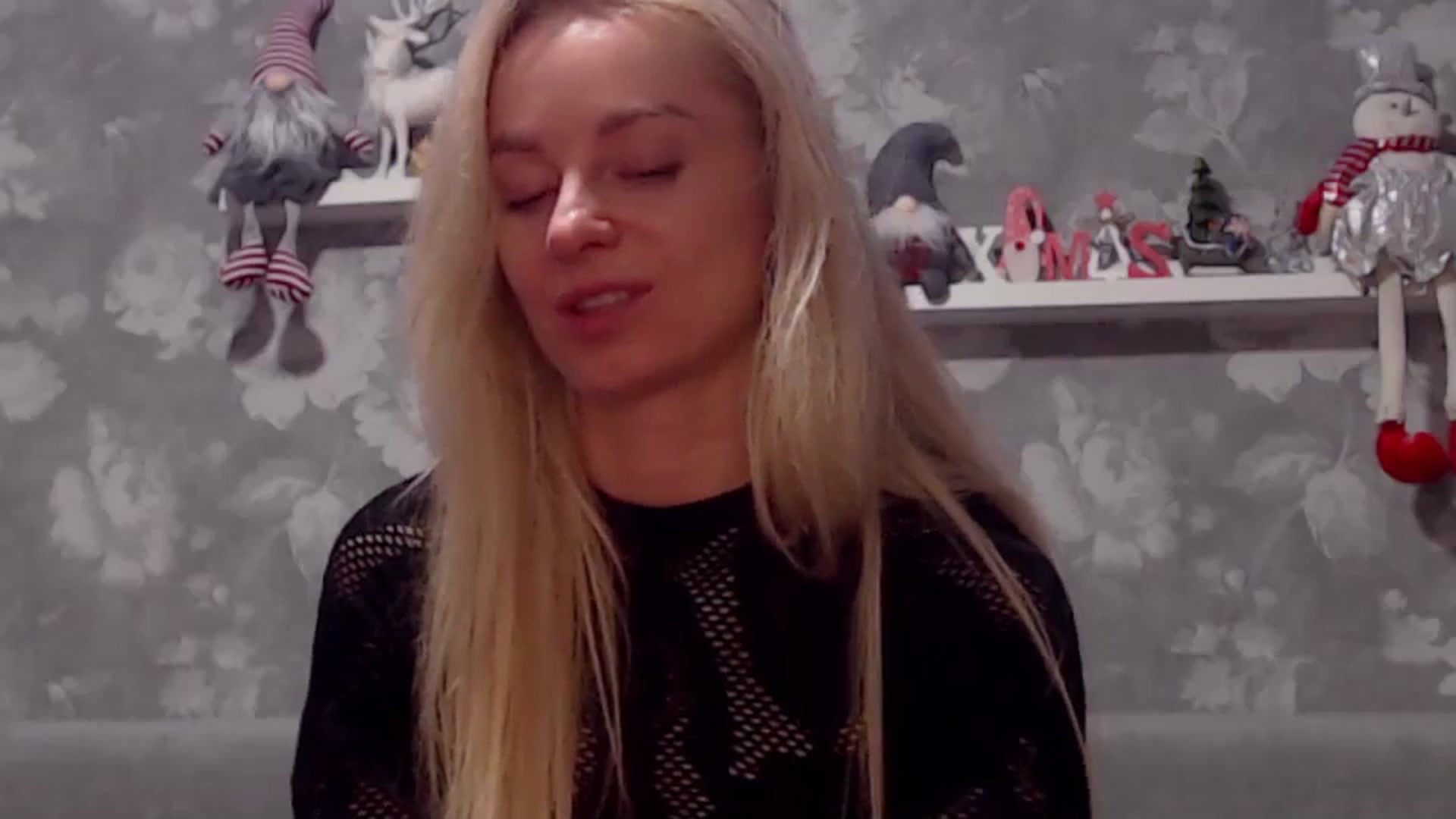 Gallery image thumbnail from Aelarie's myfreecams stream on, 12/24/2024, 15:52 image 17 of 20